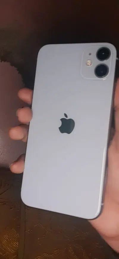 iPhone 11