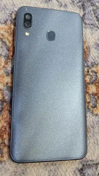 samsung galaxy a30