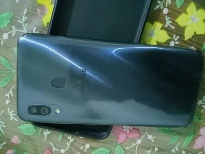 samsung galaxy a30