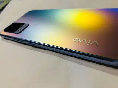 vivo v21