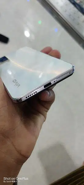 vivo v21