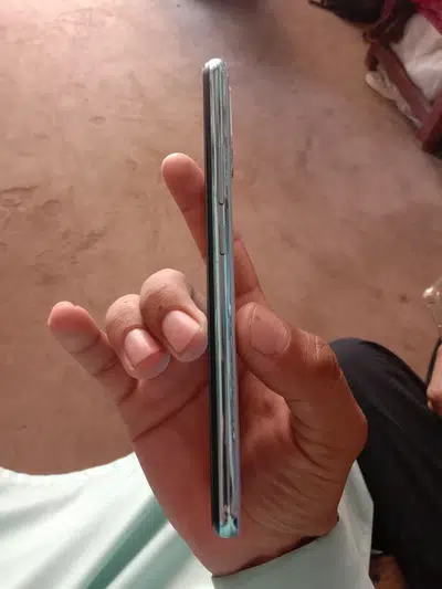 vivo s1