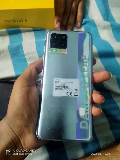 realme 8