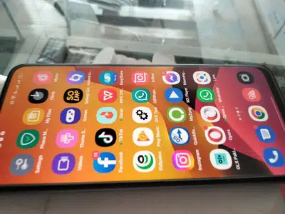 realme 8