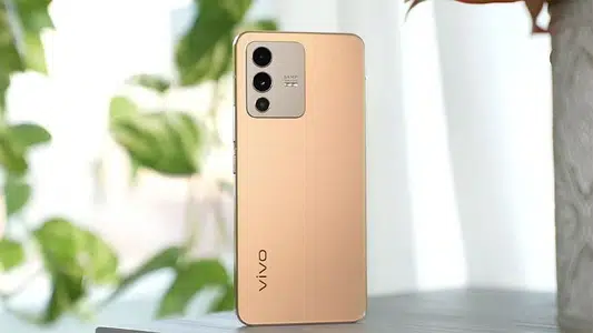 vivo V23 Gold Color