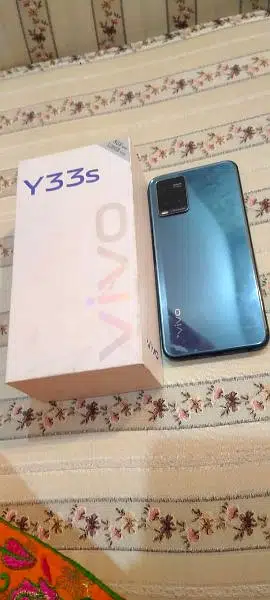 vivo y33S condition 9.5/10