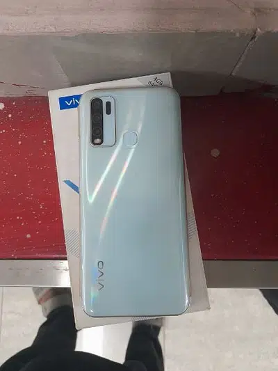 vivo y30