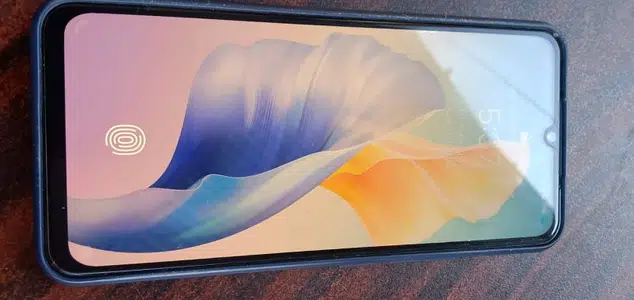 vivo v23e 8 256 10 by 10 condition