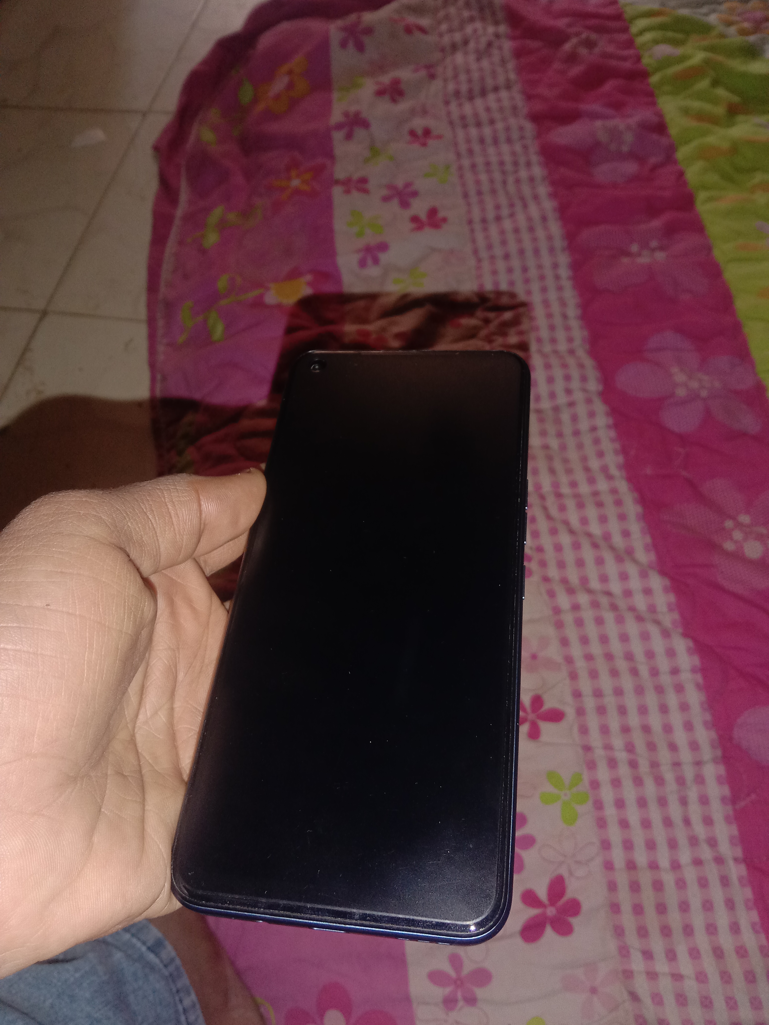 Tecno camon 17  6/128 version 12