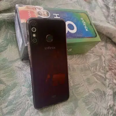 Infinix Hot 8