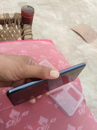 Vivo v21 new condition 10/10