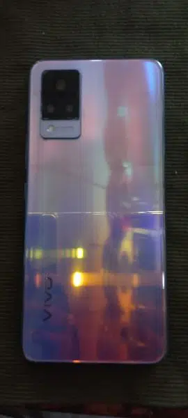 vivo v21