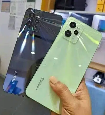 realme c35