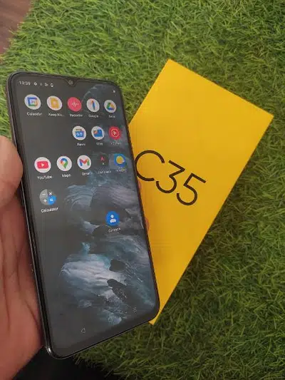 realme c 35