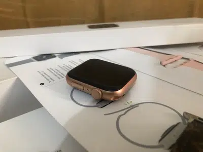 Apple Watch SE 44mm Before Series 6 Special Edition