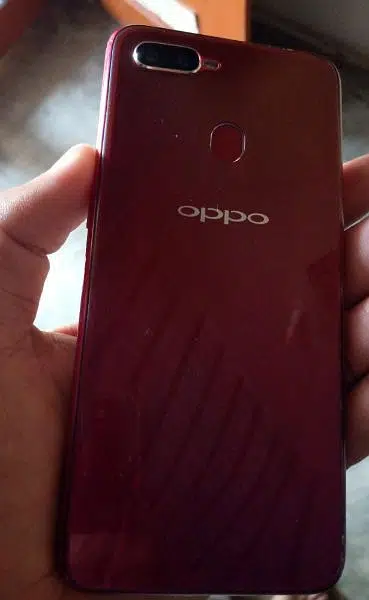 Oppo F9