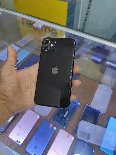 Iphone 11Non pta Non active available 100 health